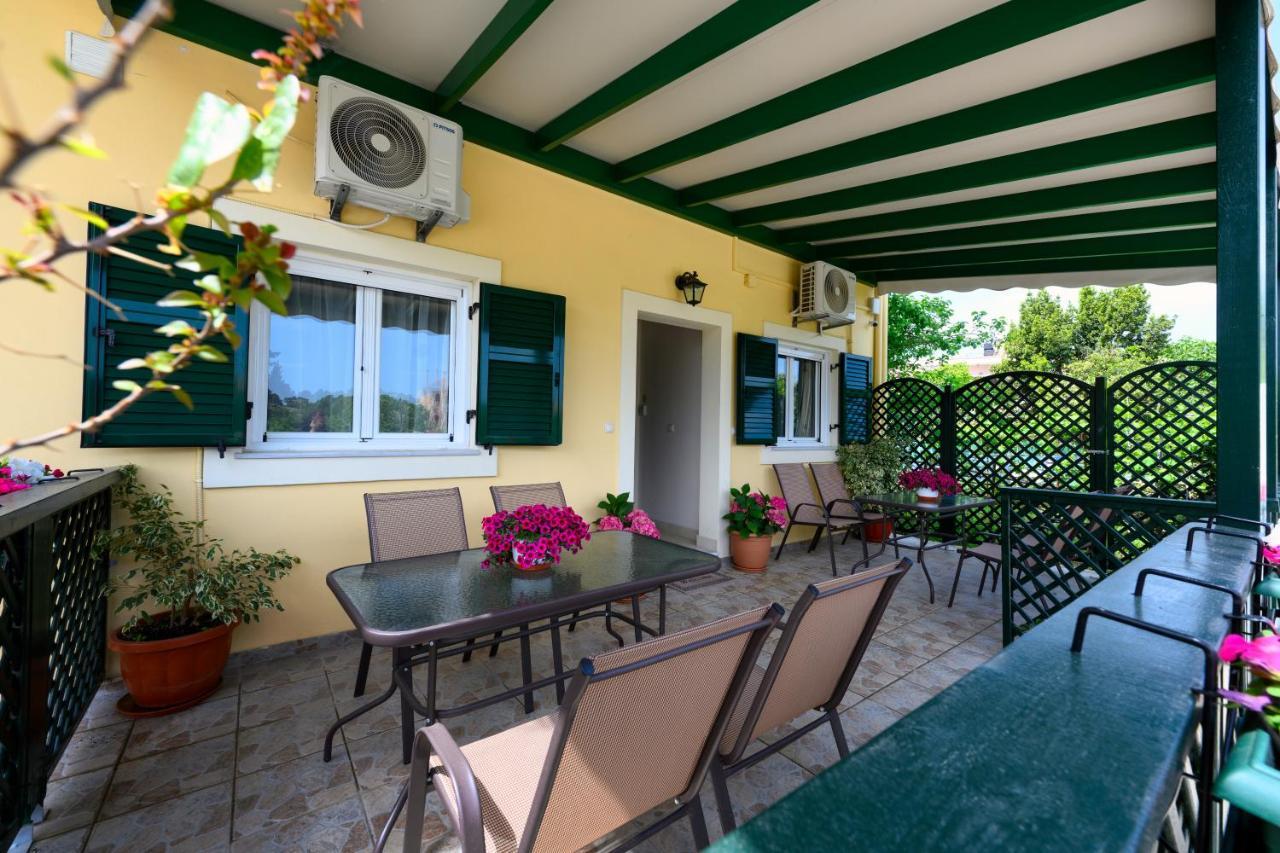 Nostalgia Corfu Town Apartments Ngoại thất bức ảnh