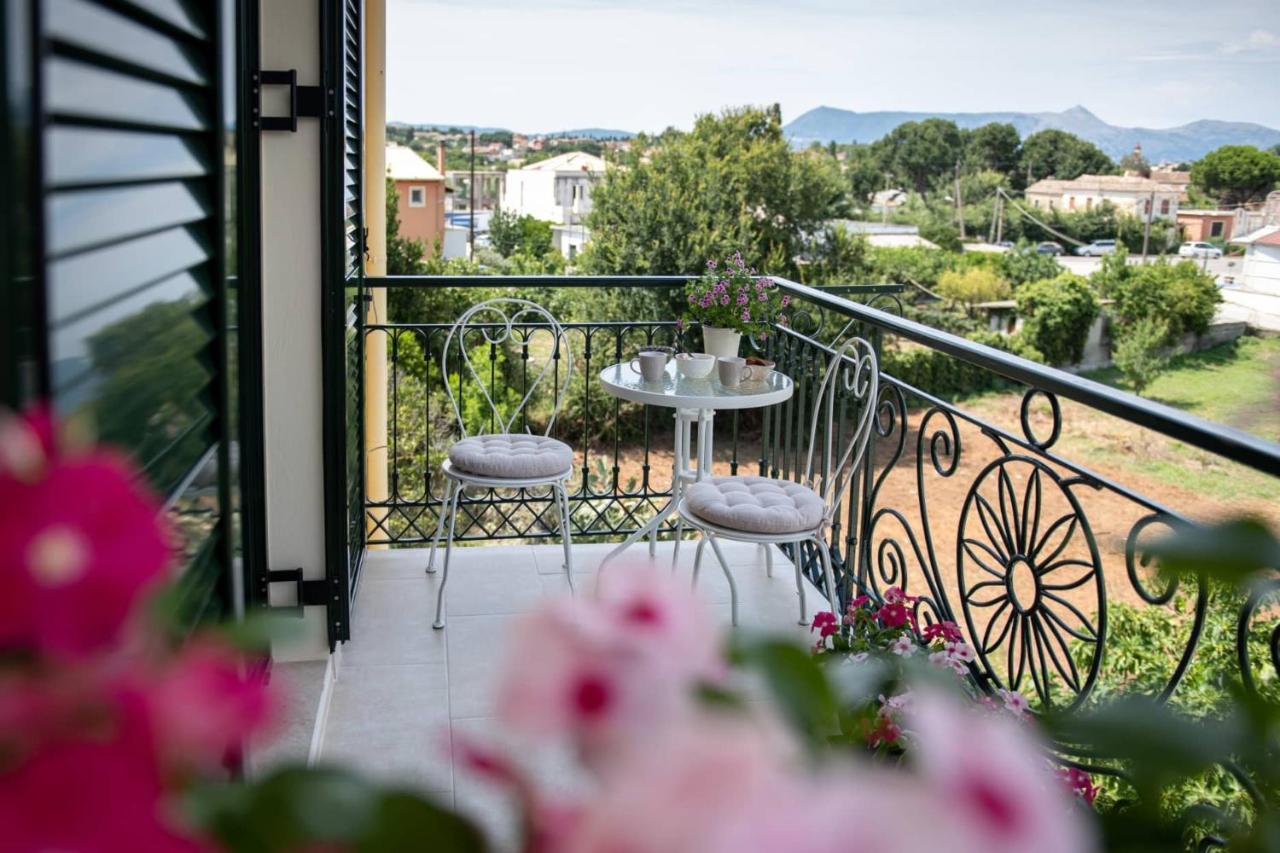 Nostalgia Corfu Town Apartments Ngoại thất bức ảnh