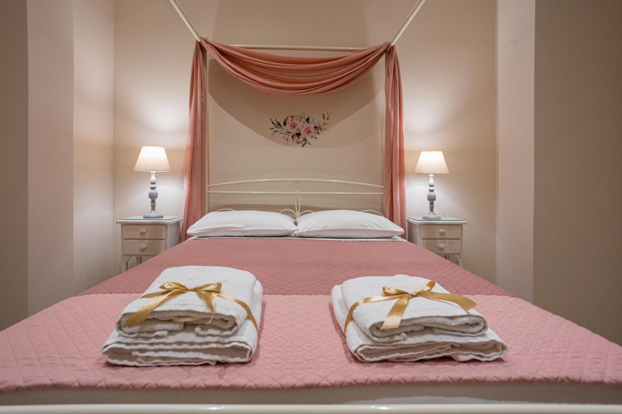 Nostalgia Corfu Town Apartments Ngoại thất bức ảnh